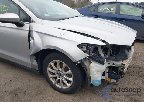 2016 Ford Fusion S из США, поврежденный, VIN 3FA6P0G70GR281127